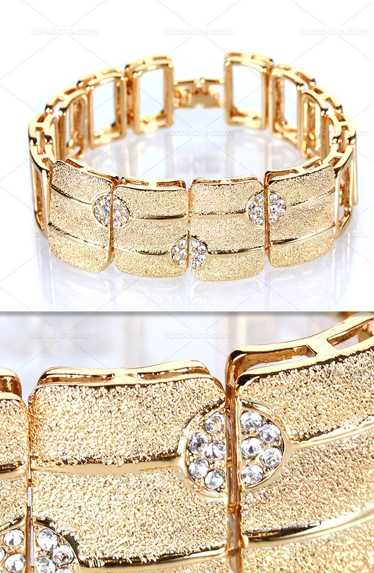 عکس دستبند طلا دخترانه | گرافیک با طعم تربچه