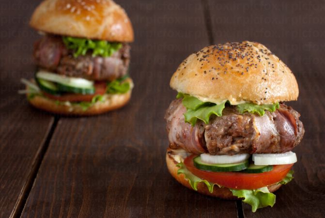 خرید و دانلود عکس Hamburger کد 24711 | پیک فاکس | Pic Fox