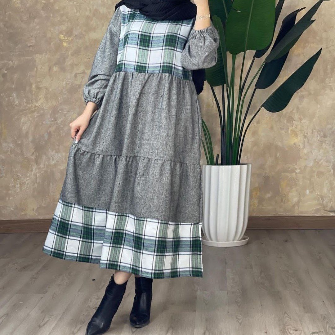 پیراهن ساحلی پشمی زمستانه دارای رنگبندی ساحلی زمستانه مدل نغمه