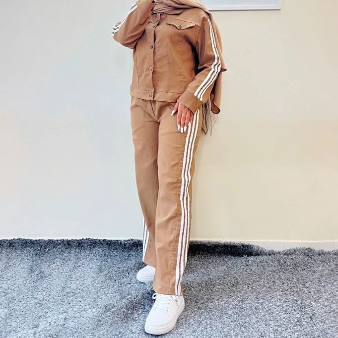 کت و شلوار زنانه اسپرت سه خط جنس کتان کش کت شلوار اسپرت زنانه سه خط