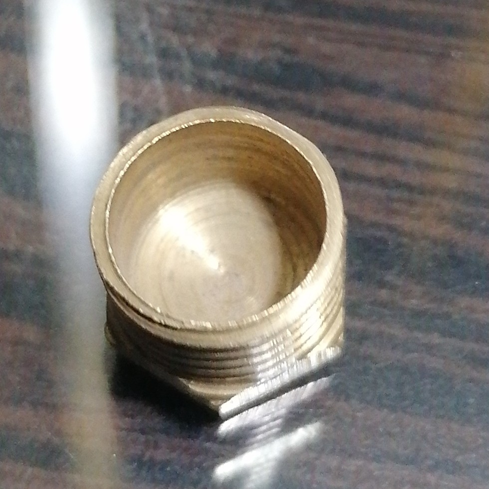 در پوش لوله گاز 