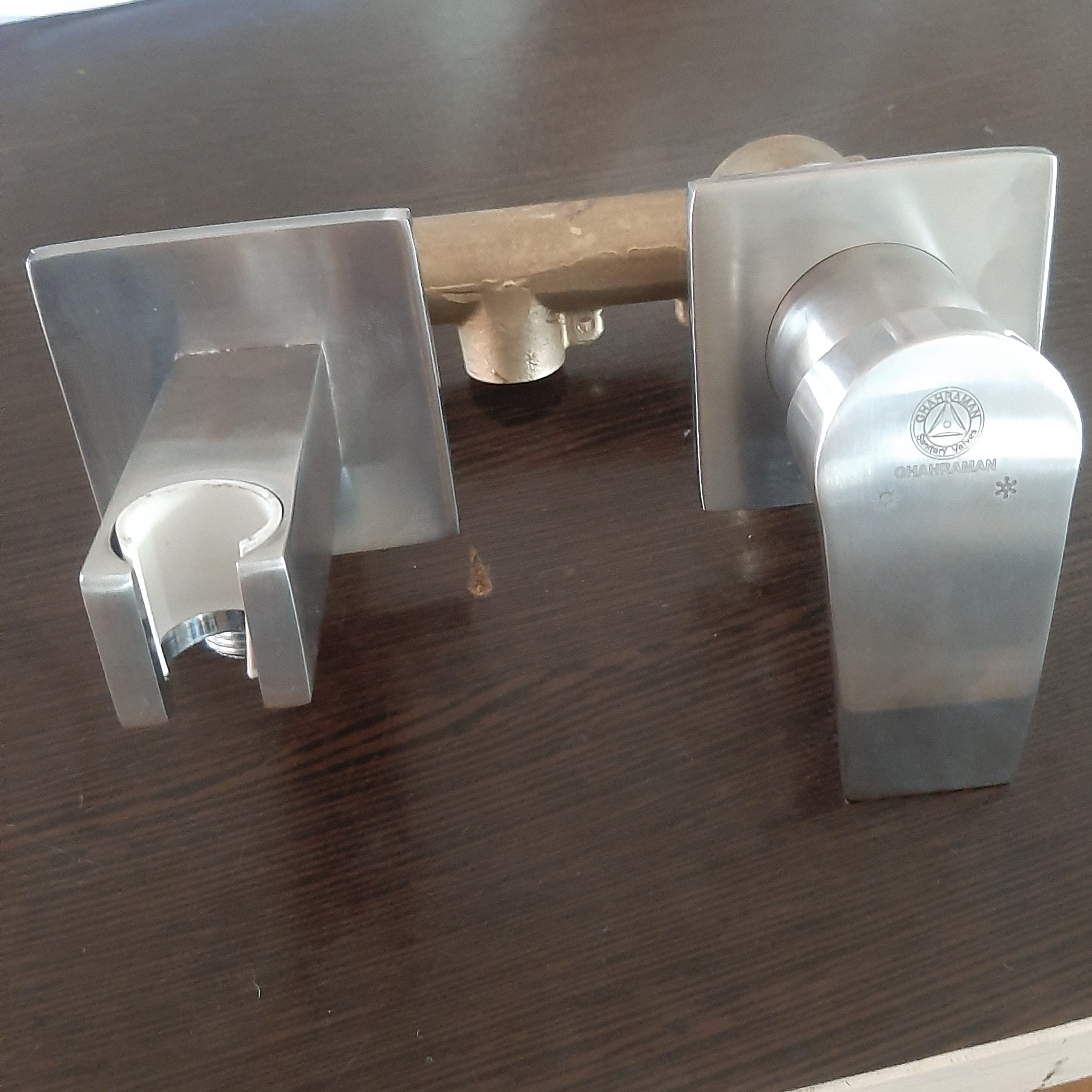 شیرآلات توکار قهرمان روشویی مدل فونیکس کروم