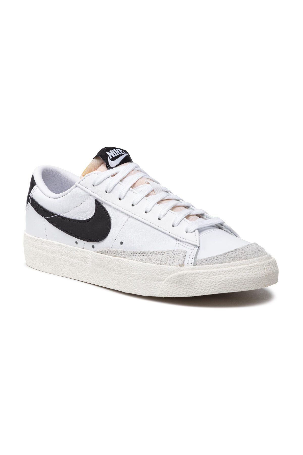 اسنیکر سفید زنانه W LOW '77 اورجینال Nike