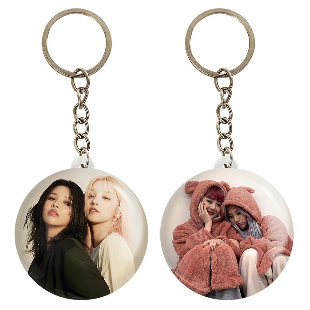 جاکلیدی خندالو مدل سویون گروه جی آیدل GIdle کد 1957219569 مجموعه 2 عددی