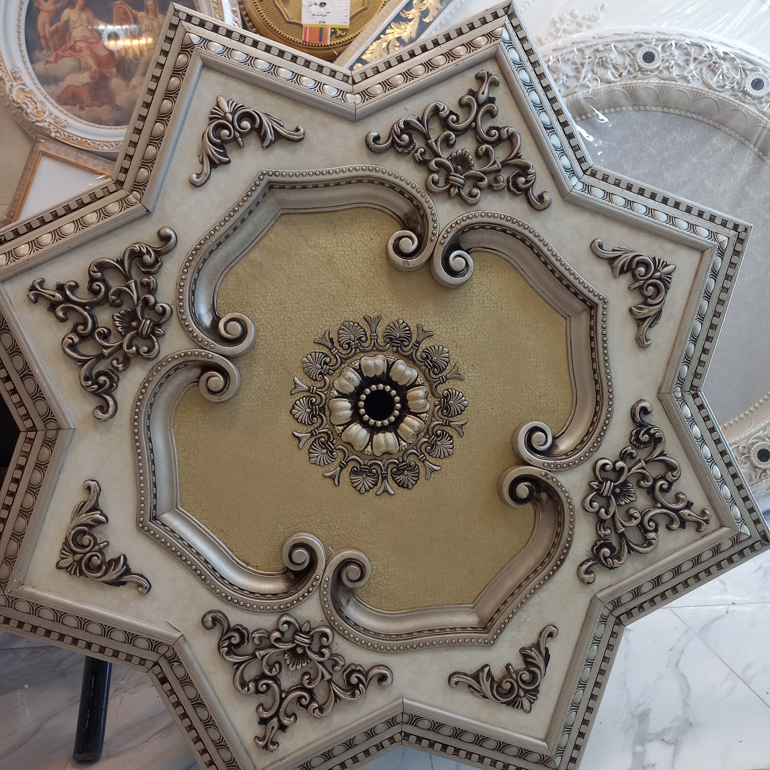 گل سقفی ستاره جدید