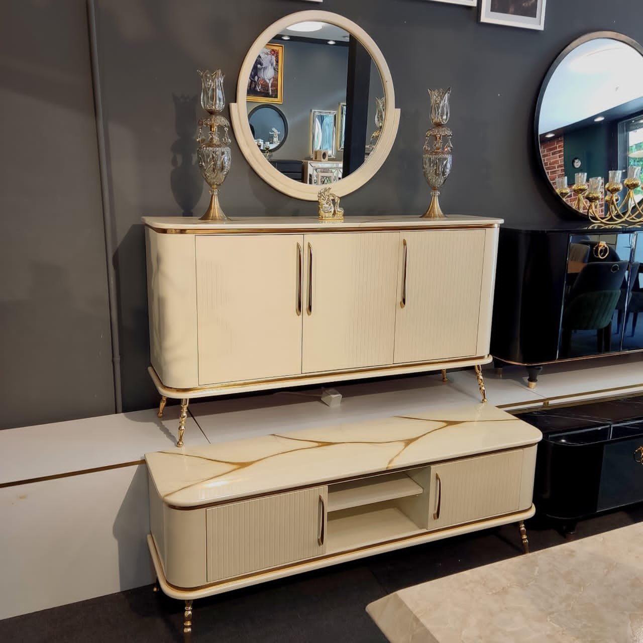 اینه کنسول و زیر تلویزیون