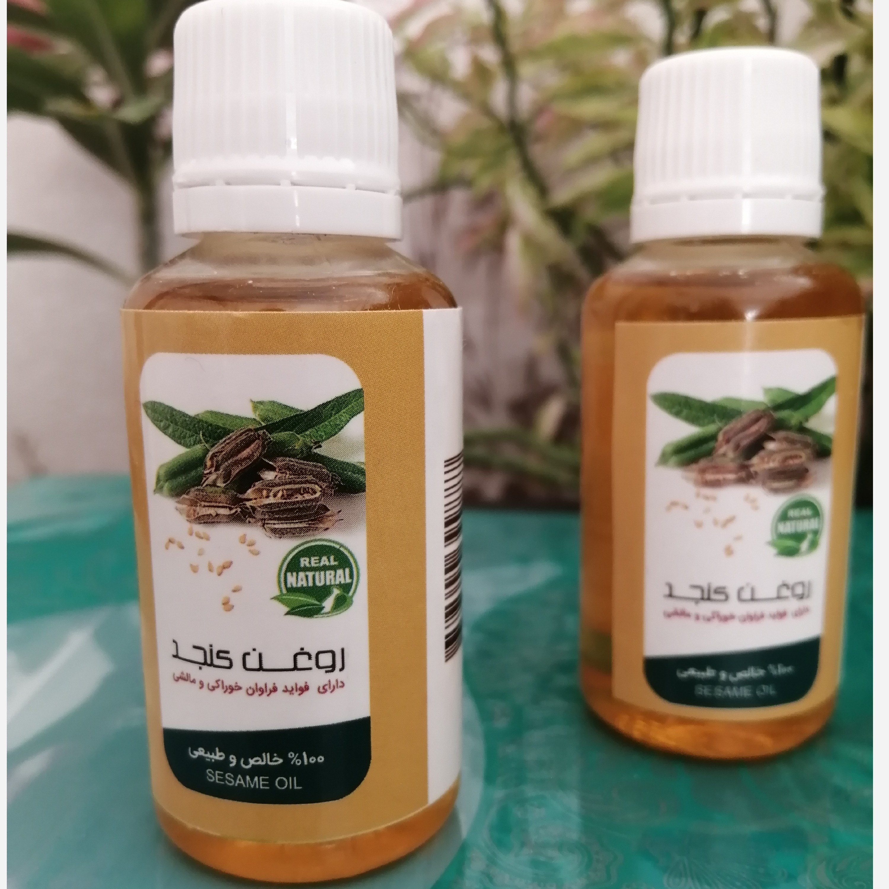 روغن کنجد، درجه یک، جهت ماساژ گرم، سرشار از مواد مغذی جهت شفافیت و لطافت پوست، ارسال فوری