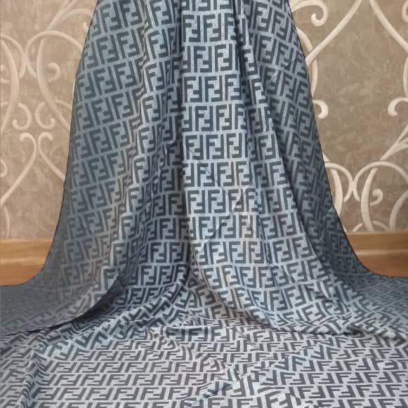 روسری ابریشمی طوسی