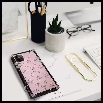 کاور مدل LX99 کد LVP مناسب برای گوشی موبایل اپل iPhone 11 Pro به همراه آویز