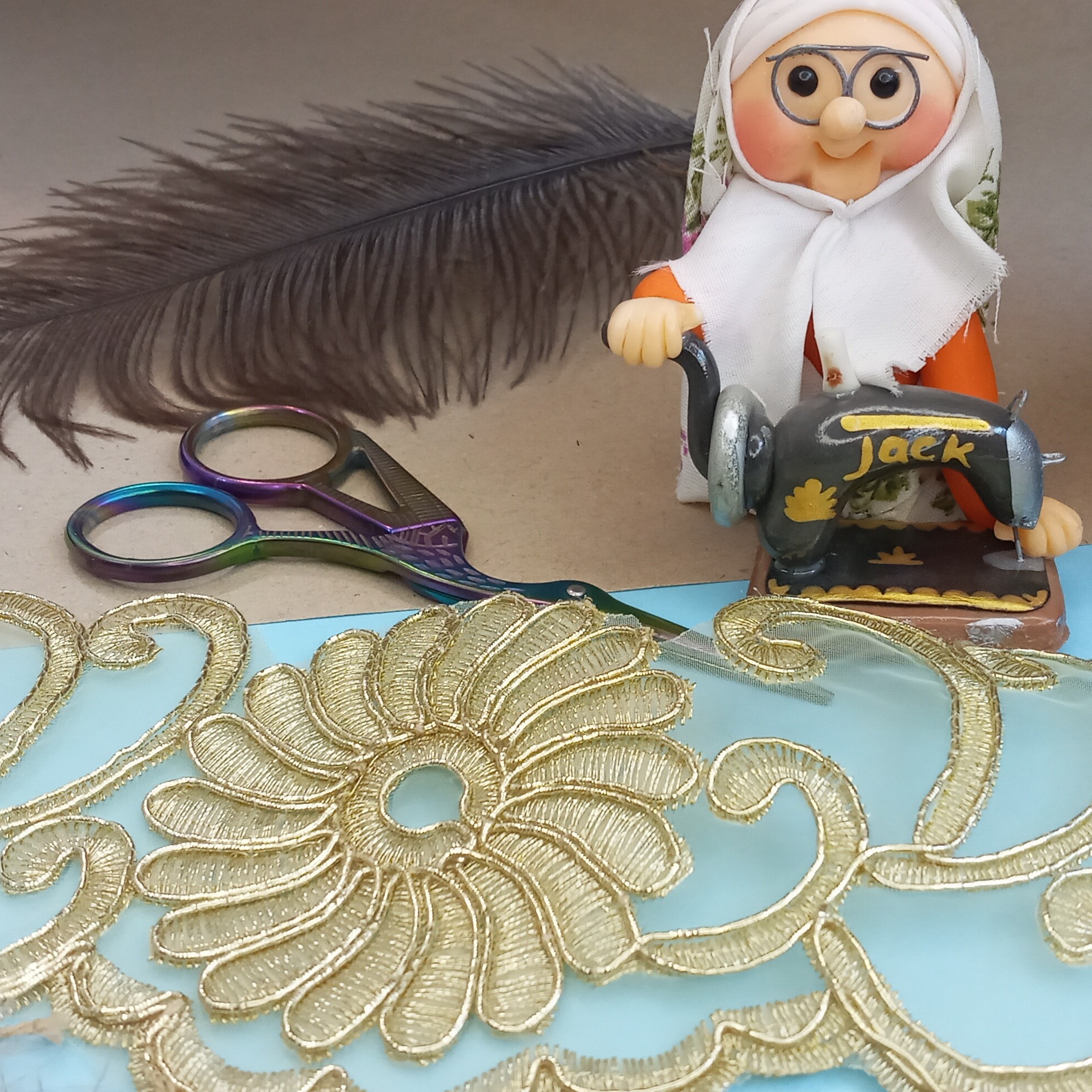 نوار دانتل گل داوودی  (بصورت متری)