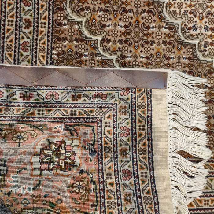 فرش دستباف شش متری طرح ماهی مدل KH یک جفت