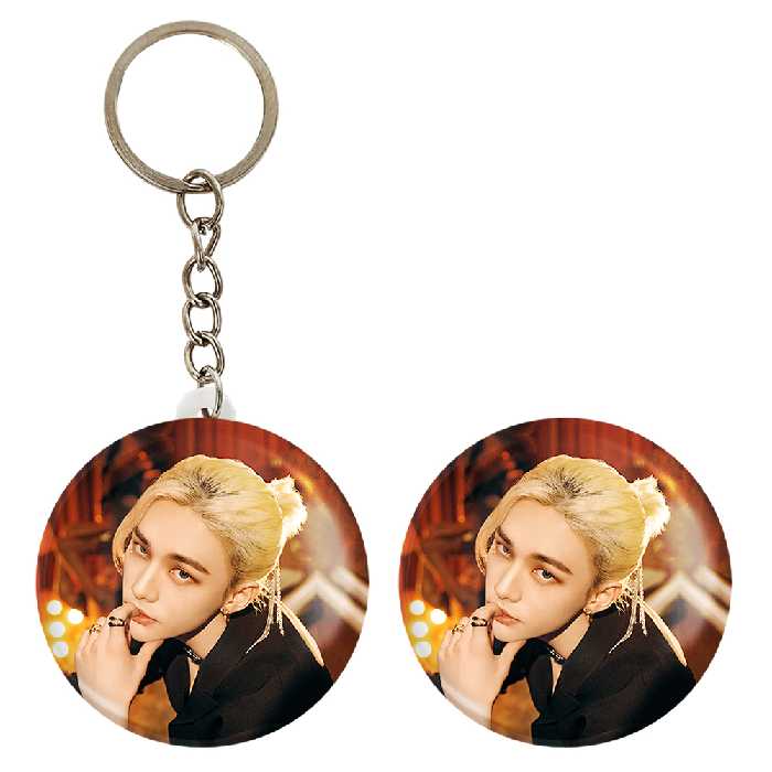 پیکسل خندالو مدل هیونجین گروه استری کیدز کد 16868 به همراه جاکلیدی