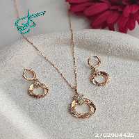 خرید نیمست زنانه حلقه ای نگین دار مارک ژوپینگ جدید و رنگ ثابت طلایی آبکاری شده ضد حساسیت همراه با زنجیر 690 کد 1715497 - ردگل