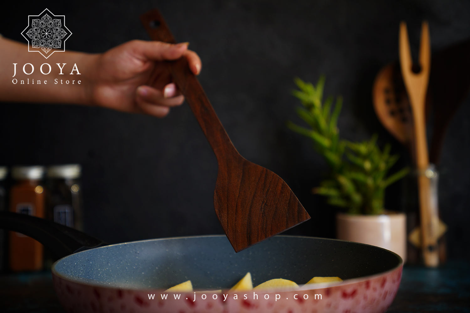 قاشق تخت از جنس چوب گردو