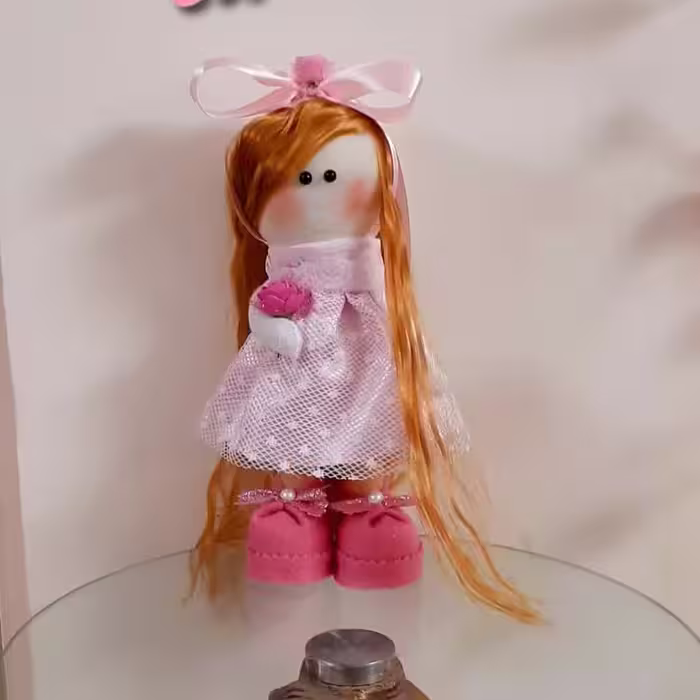 عروسک روسی دختر
