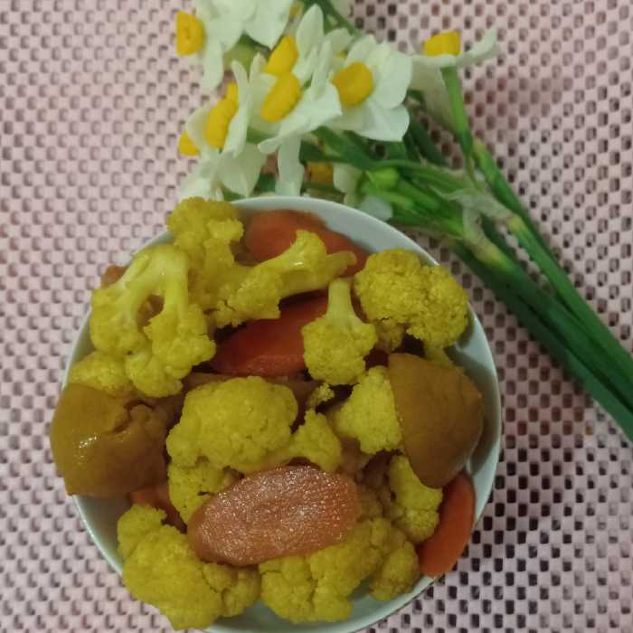 ترشی گل کلم مخلوط 