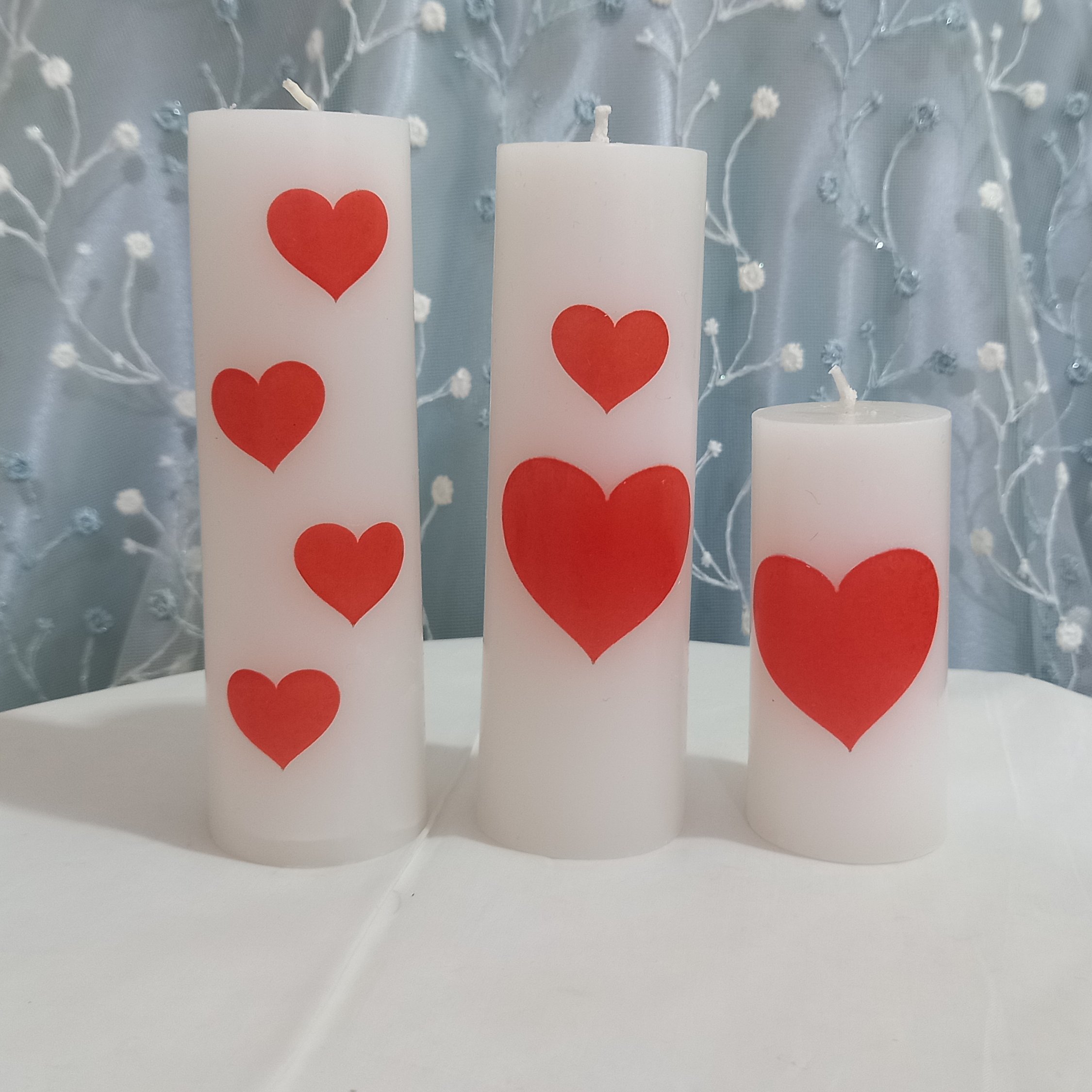 شمع پارافین طرح عاشقانه ست دو عددی قطر 4 ارتفاع 12 و 8