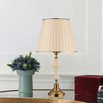 آباژور رومیزی کارنتیس مدل لوسی کد KT-030