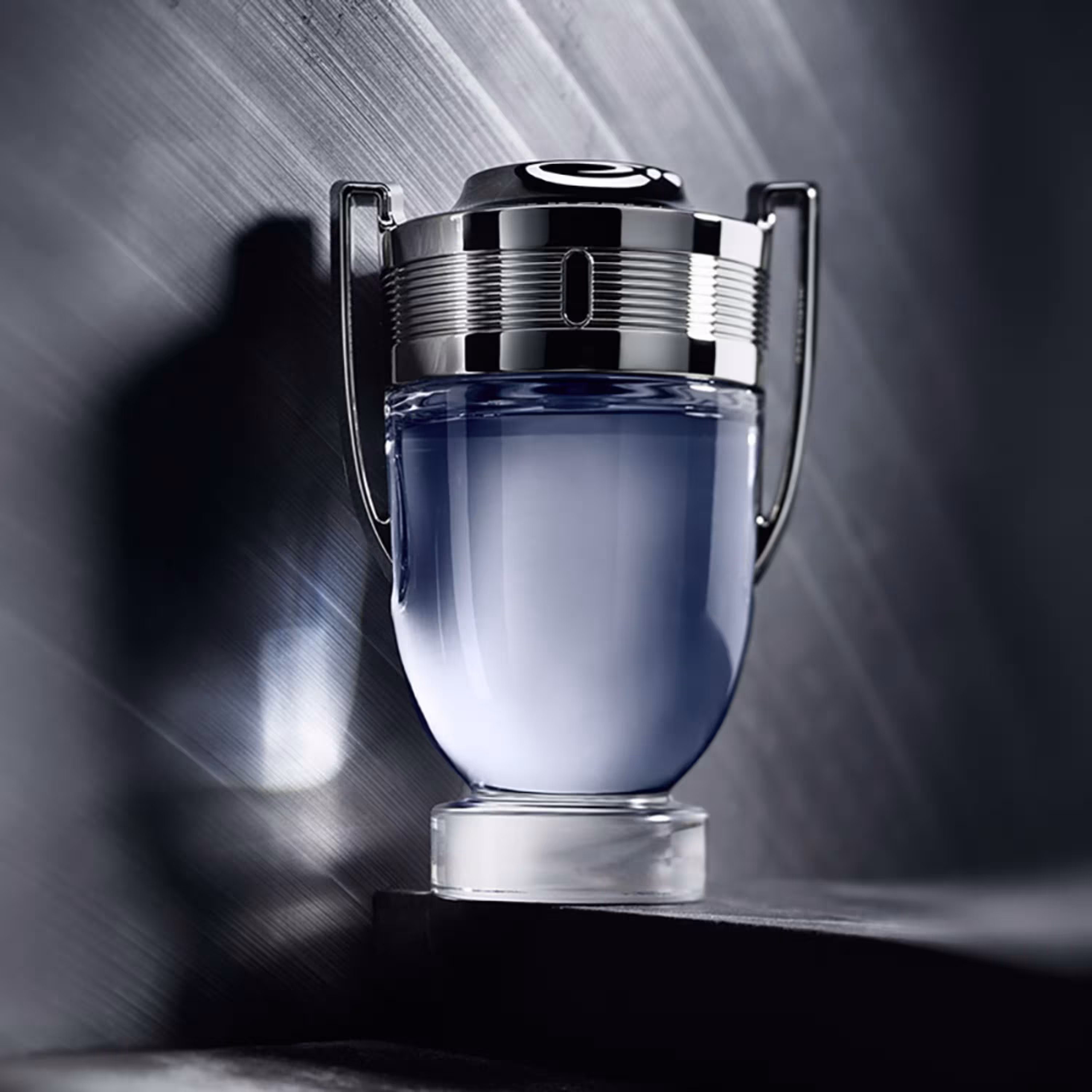 عطر اینوکتوس با حجم 10 میل- Paco Rabanne Invictus