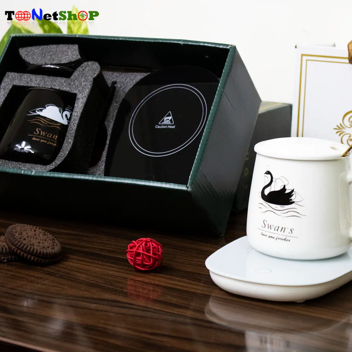 ماگ سرامیکی هیتر دار جعبه کادویی در دو رنگ سفید و مشکی