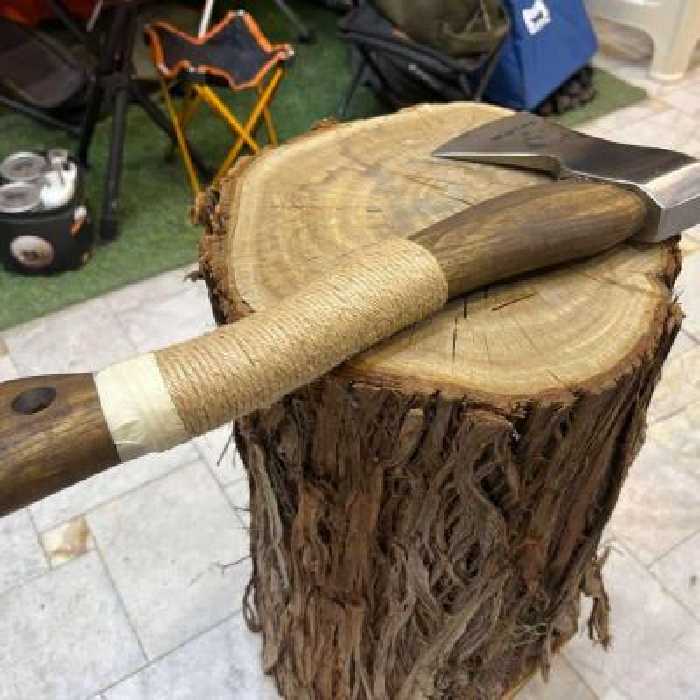 تبر 40 سانتی برند ارسلان با تیغه T6 و دسته دور کنف