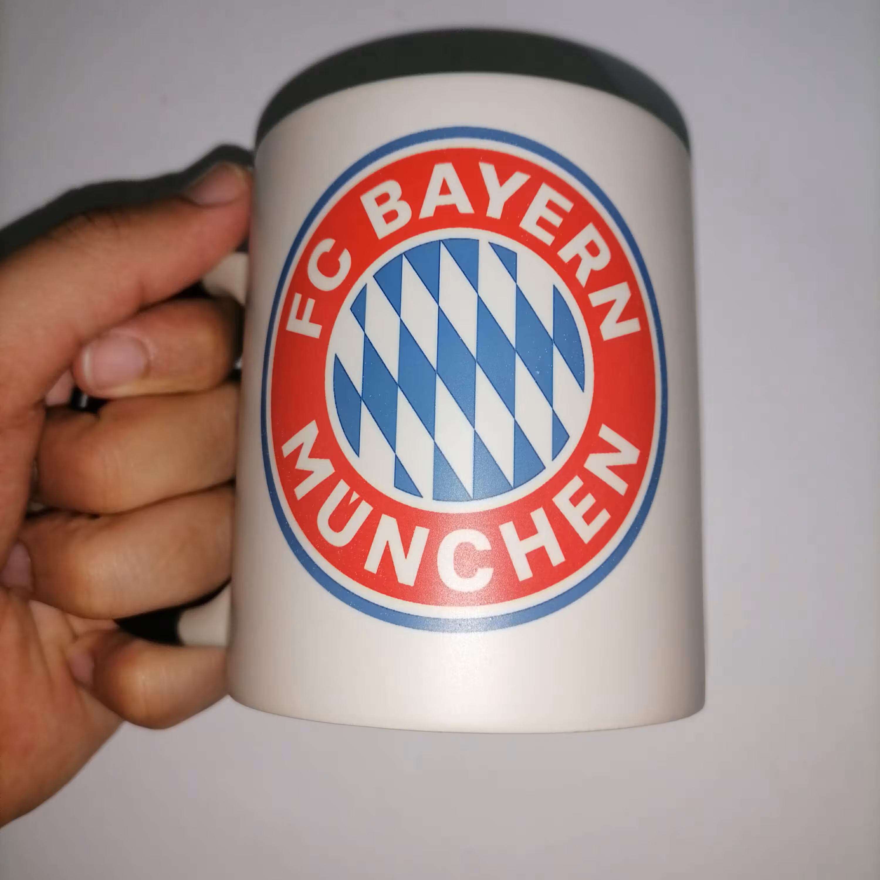 ماگ حرارتی فوتبالی بایرن مونیخ  bayern ( آلمان.  بوندس لیگا . ورزش )