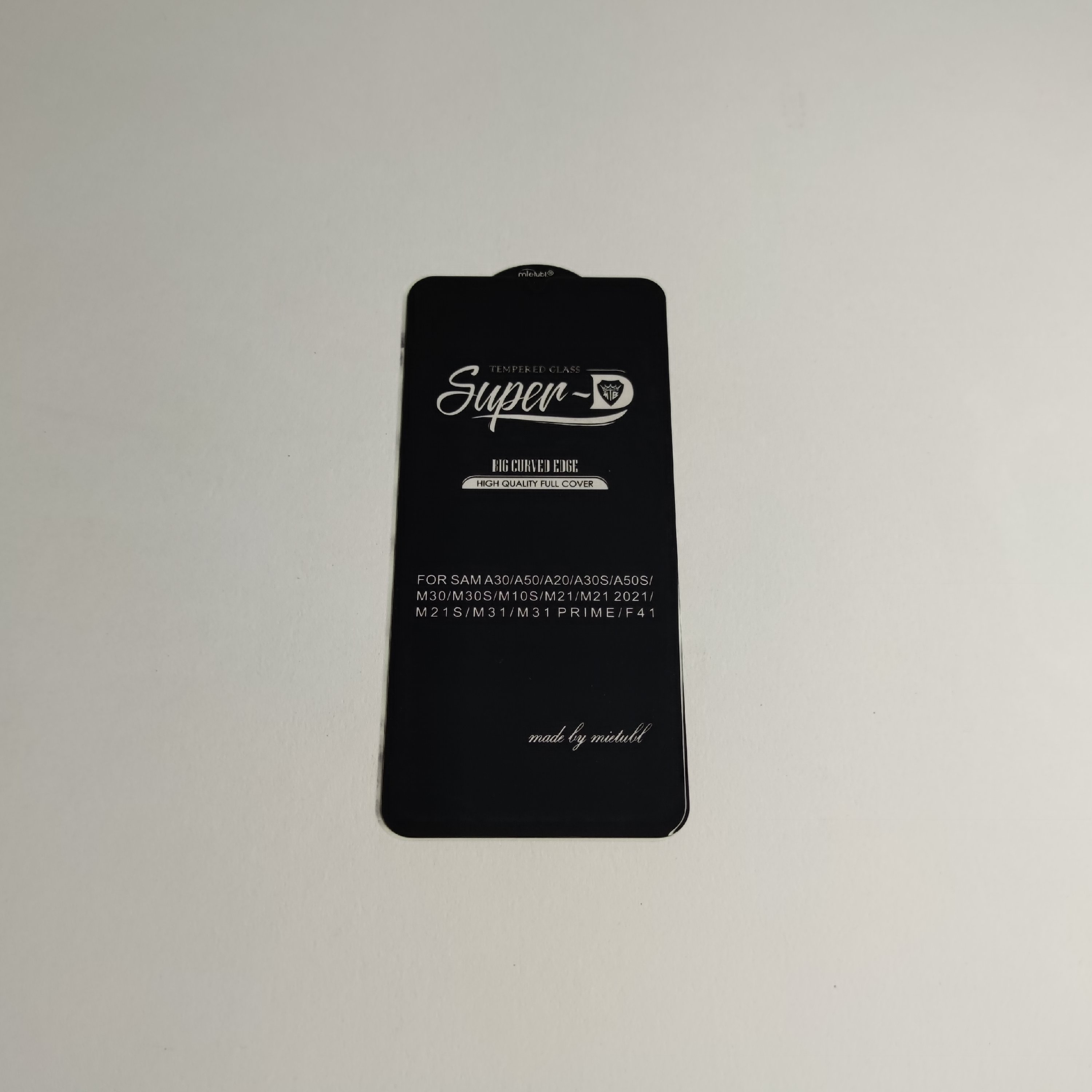 محافظ صفحه نمایش شیشه ای شفاف مدل Super D برند میتوبل مناسب برای گوشی موبایل

 سامسونگ A20