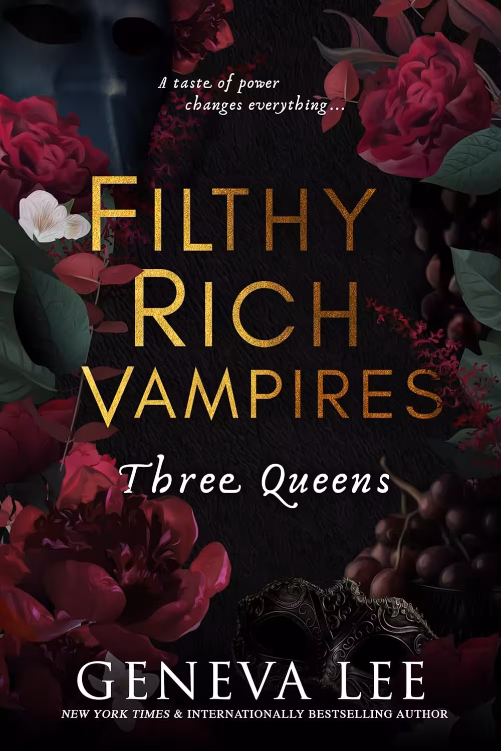Three Queens (Filthy Rich Vampire Book 3) (متن کامل)