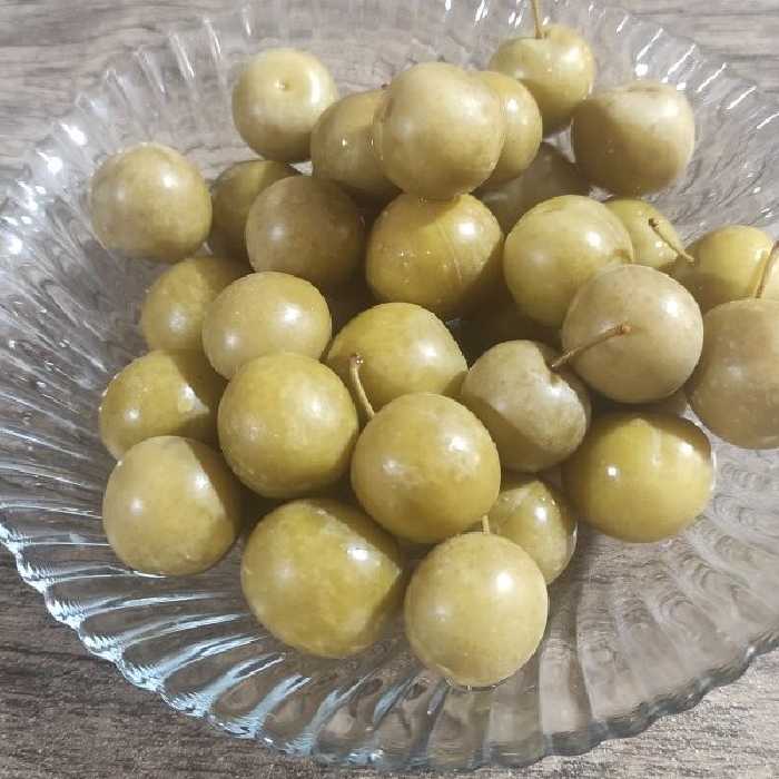 ترشی گوجه سبز