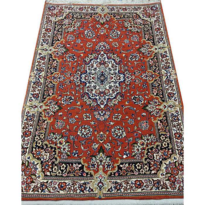 قالیچه زر نیم ساروق(جیریا) اعلا 50 رج نقش شاه عباسی  حاشیه دومتن