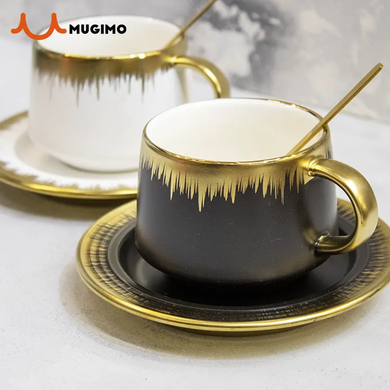 ماگ سرامیکی زیره دار لب طلایی