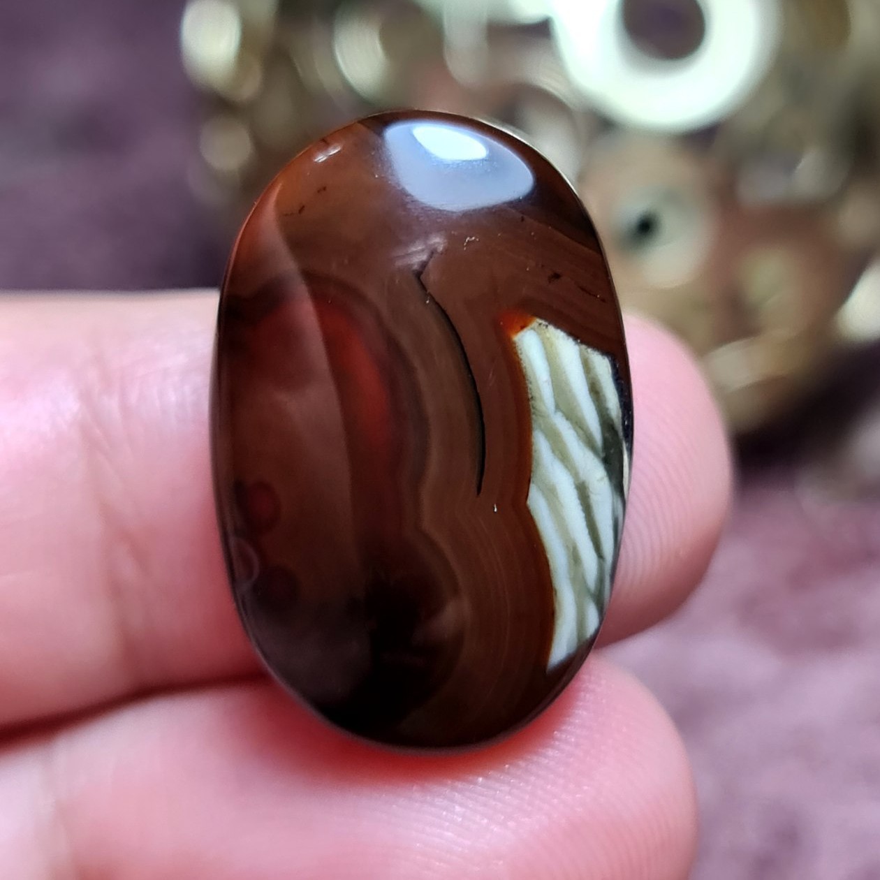  نگین زیبای سنگ عقیق شکلاتی سلیمانی اصل خراسانی
کد 25179