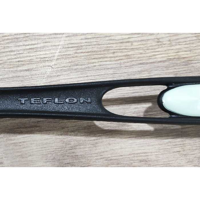 سرویس کفگیر و ملاقه 3 پارچه تفلون مدل ایتالیایی