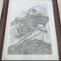 تابلو نقاشی طرح ترکیب اشیا سیاه قلم  