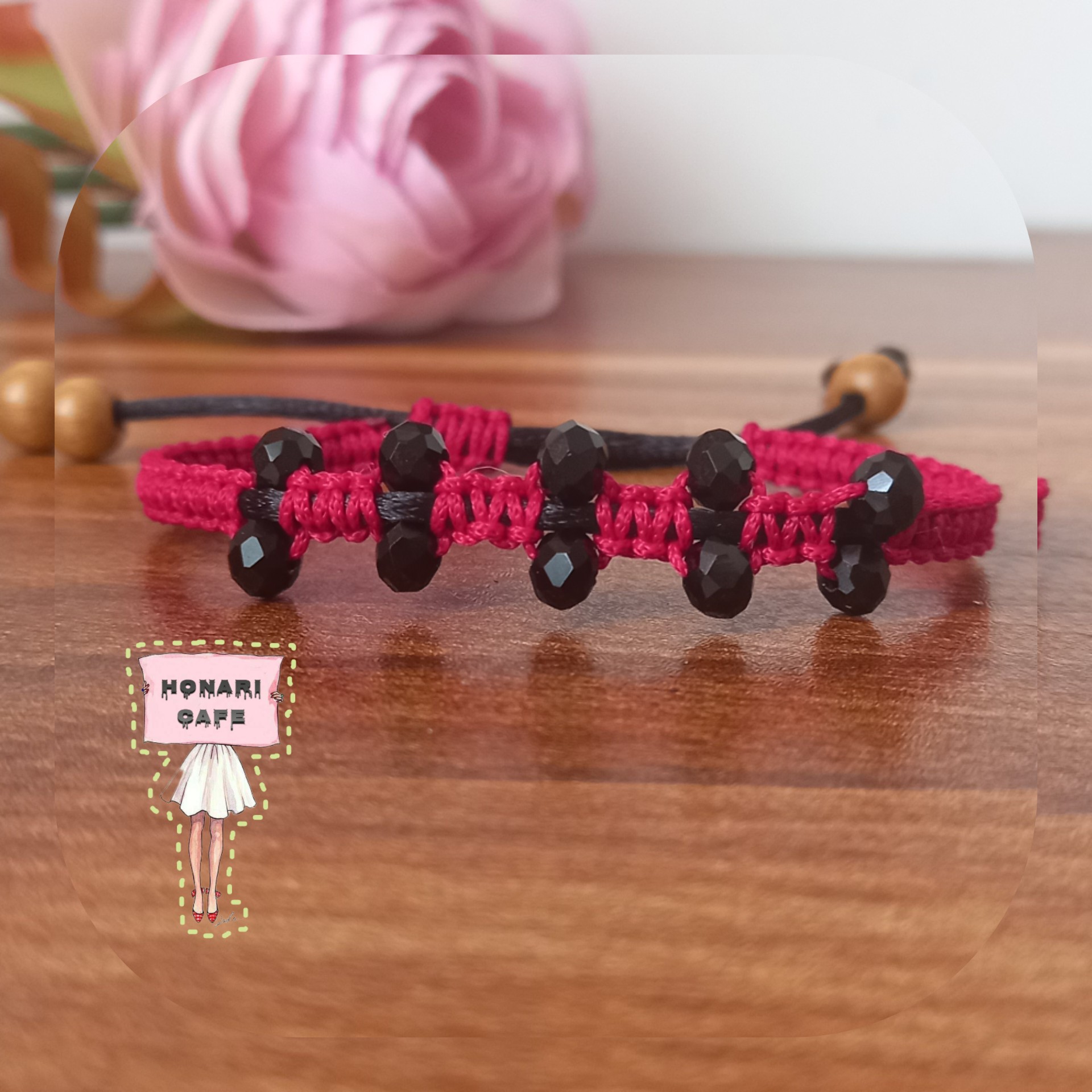 دستبند بافت و کریستال 