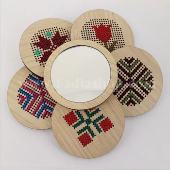 آینه چوبی شماره دوزی