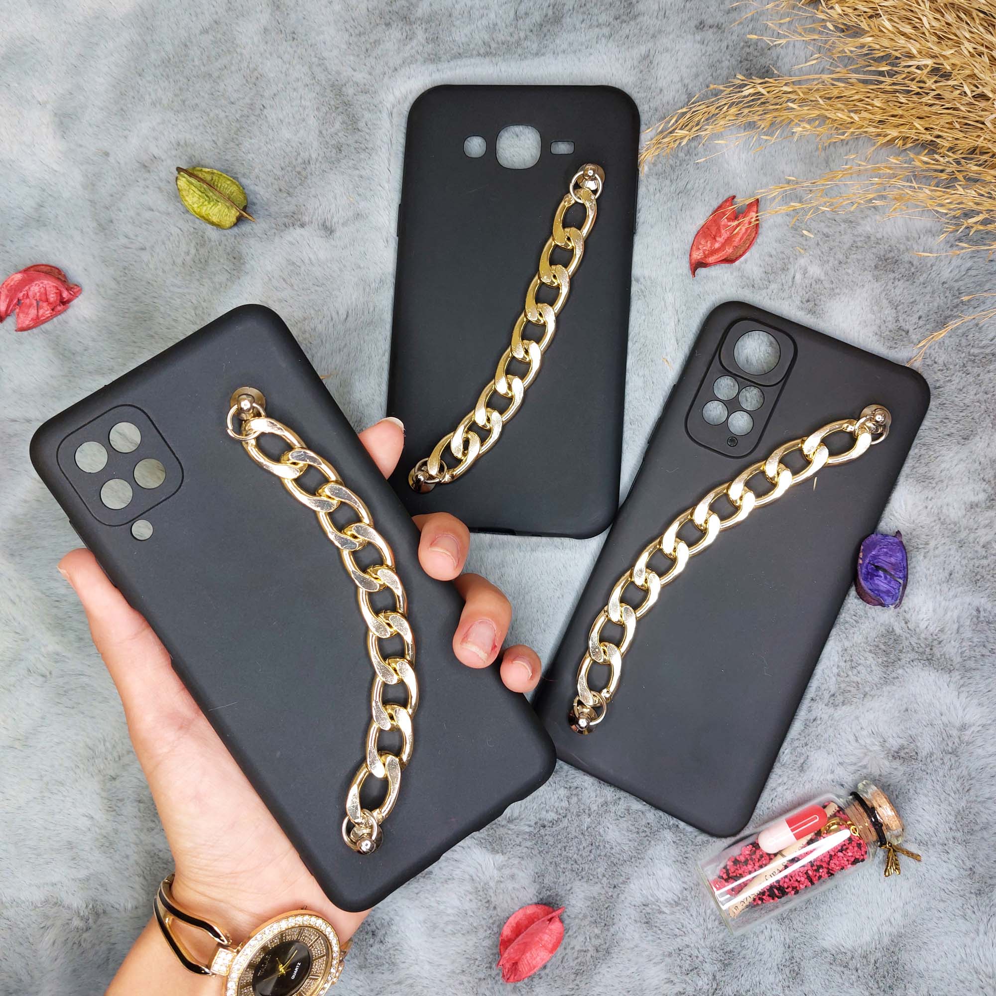 کاور طرح دستبندی مدل زنجیر طلایی مناسب برای گوشی موبایل هوآوی Y5 Lite