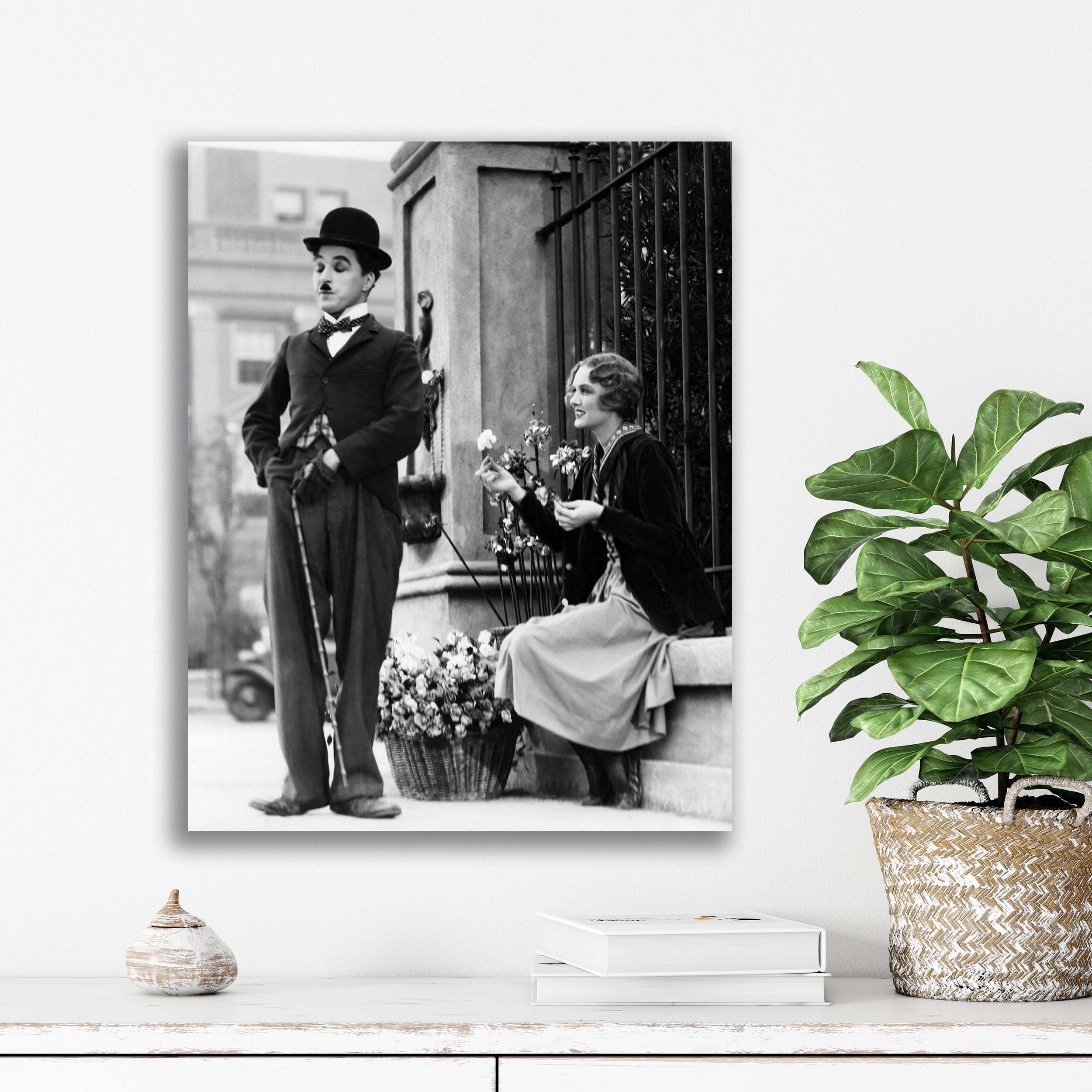 تابلو شاسی آتریسا مدل چارلی چاپلین