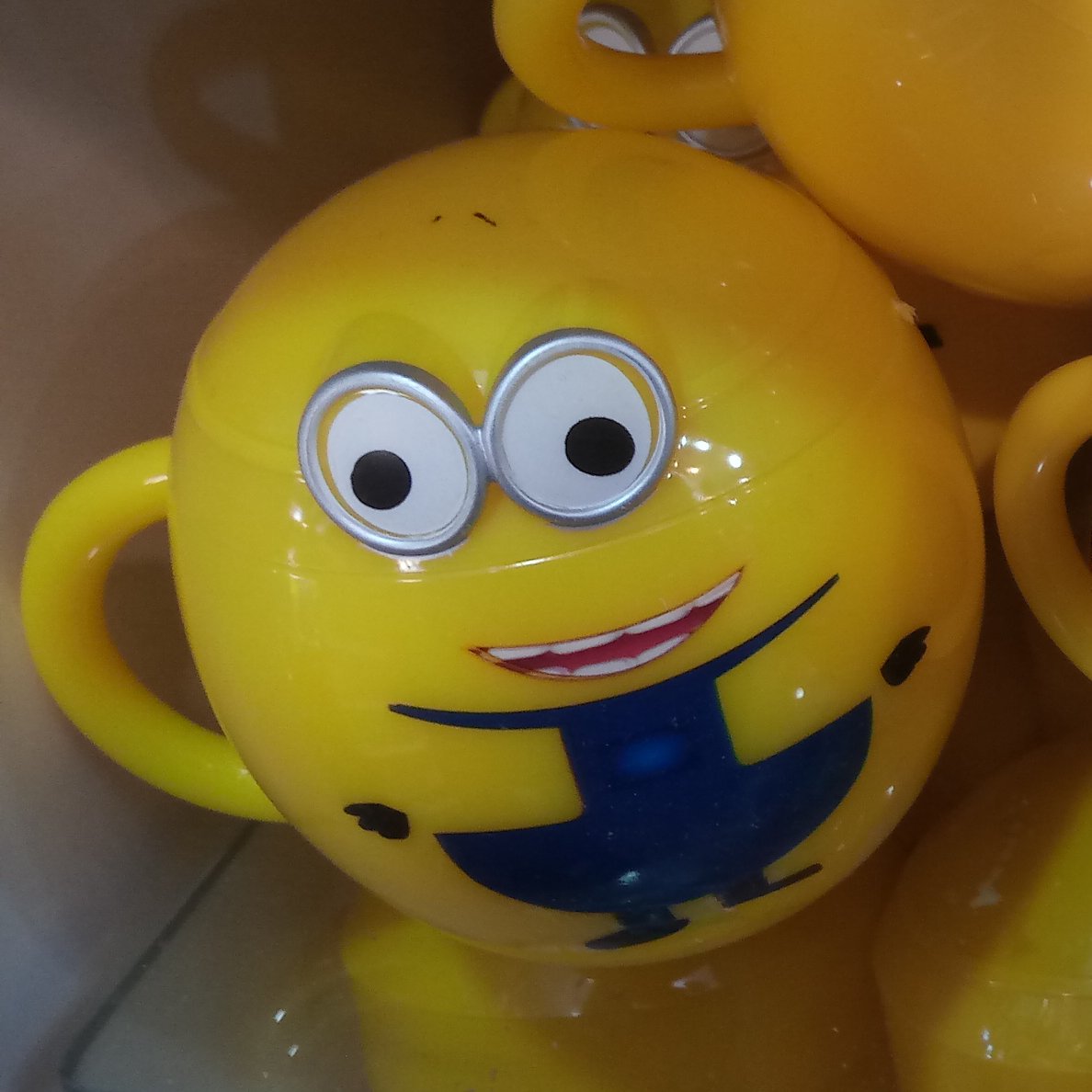 لیوان مدرسه درب دار  لیوان مینیون لیوان باب اسفنجی