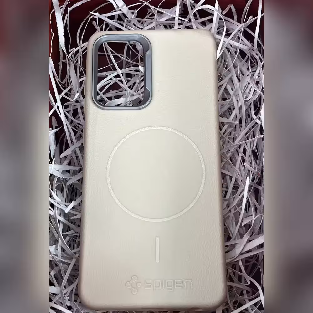 گارد چرمی مگسیف spigen برای سامسونگ samsung A52/A52s - امین 24 امانت دار اعتماد شما