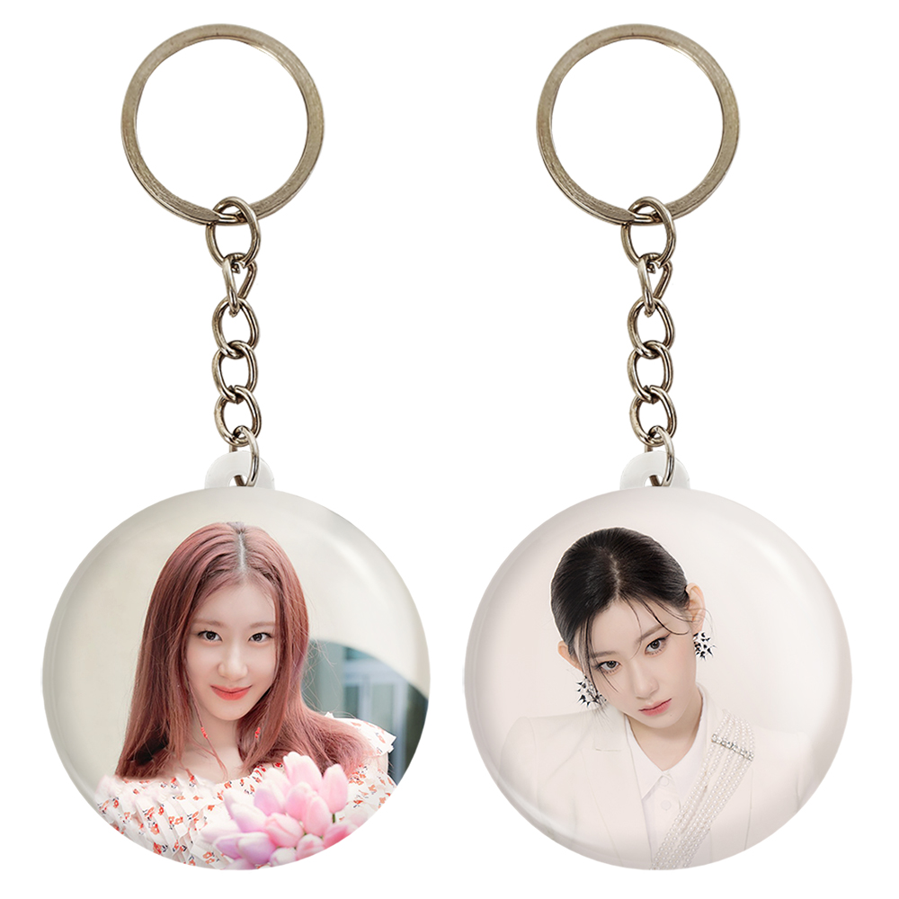 جاکلیدی خندالو مدل چریونگ گروه ایتزی ITZY کد 2016820175 مجموعه 2 عددی