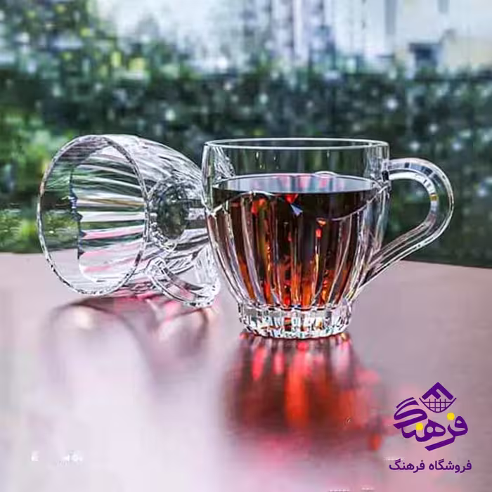 فنجان برلین اصفهان لب طلا 8دک