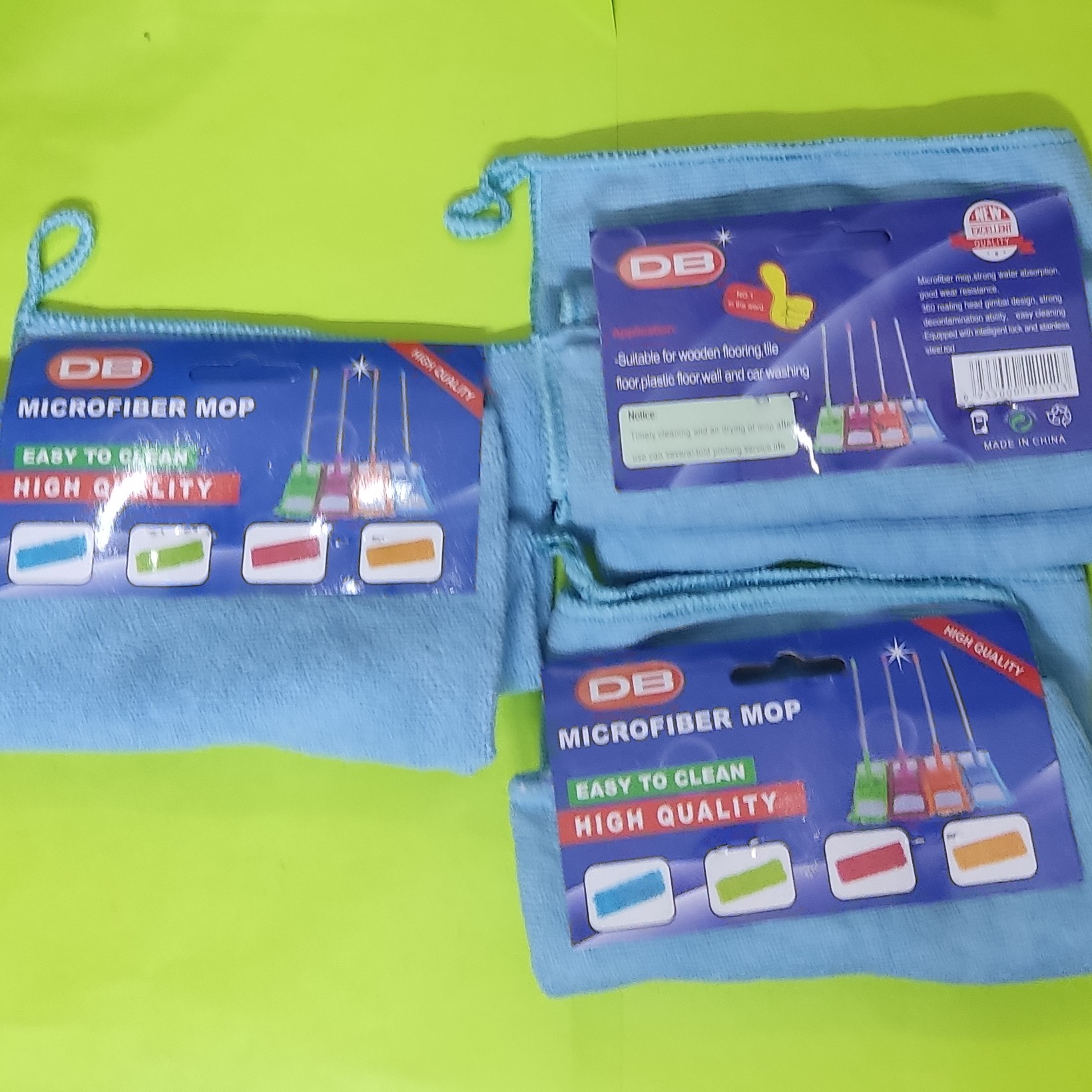 دستمال خارجی  در بسته های 3عددی محصول فروشگاه وهاب زاده