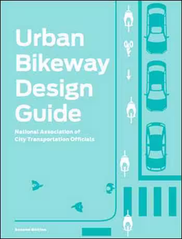 󾕇 دانلود کتاب Urban Bikeway Design Guide - دانلود کتاب های دانشگاهی