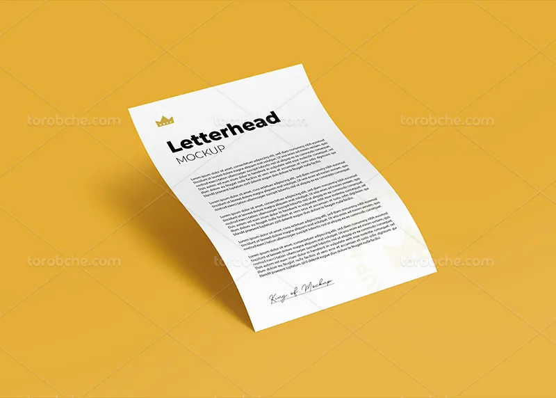 موکاپ پوستر لایه باز A4 | گرافیک با طعم تربچه