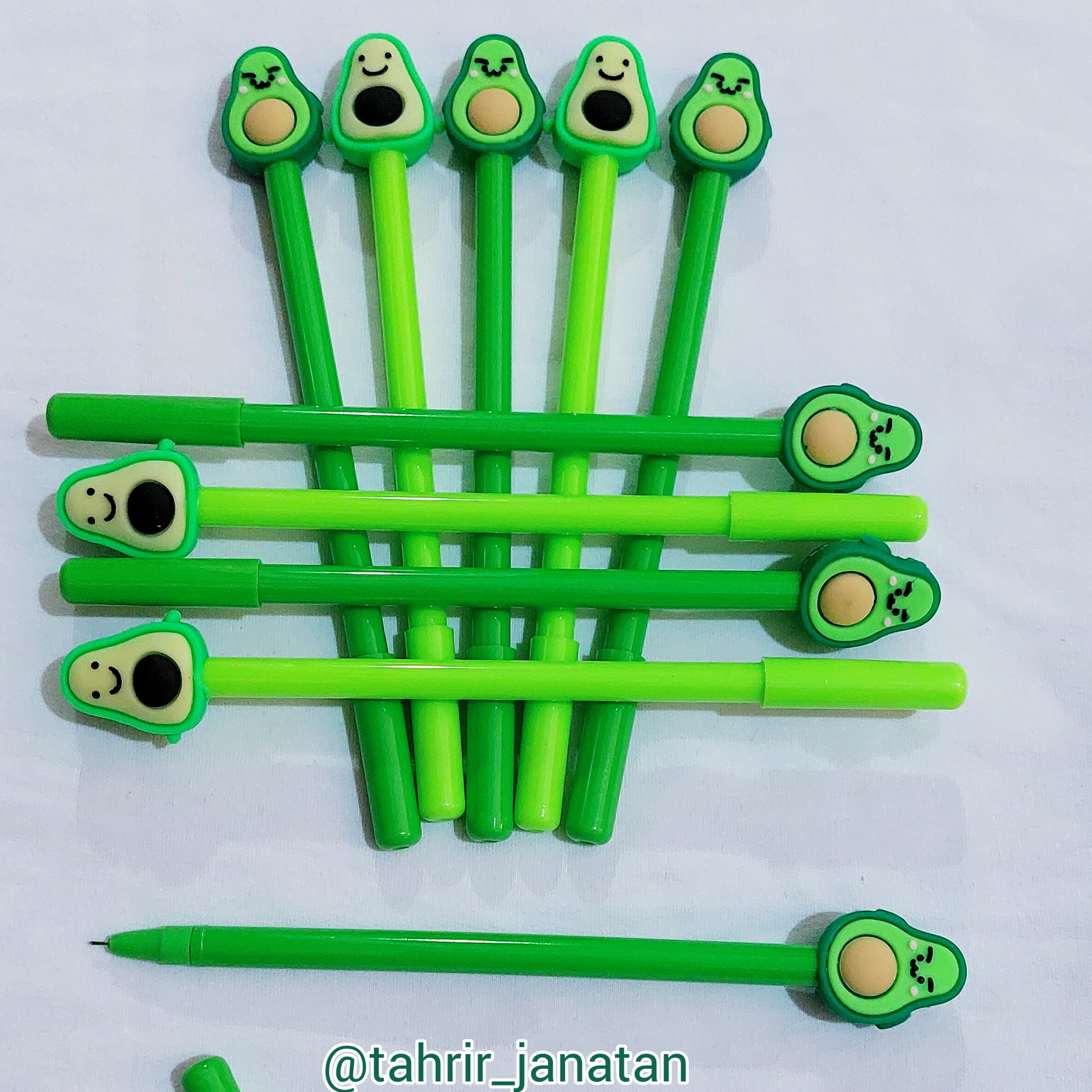 روان نویس آواکادو