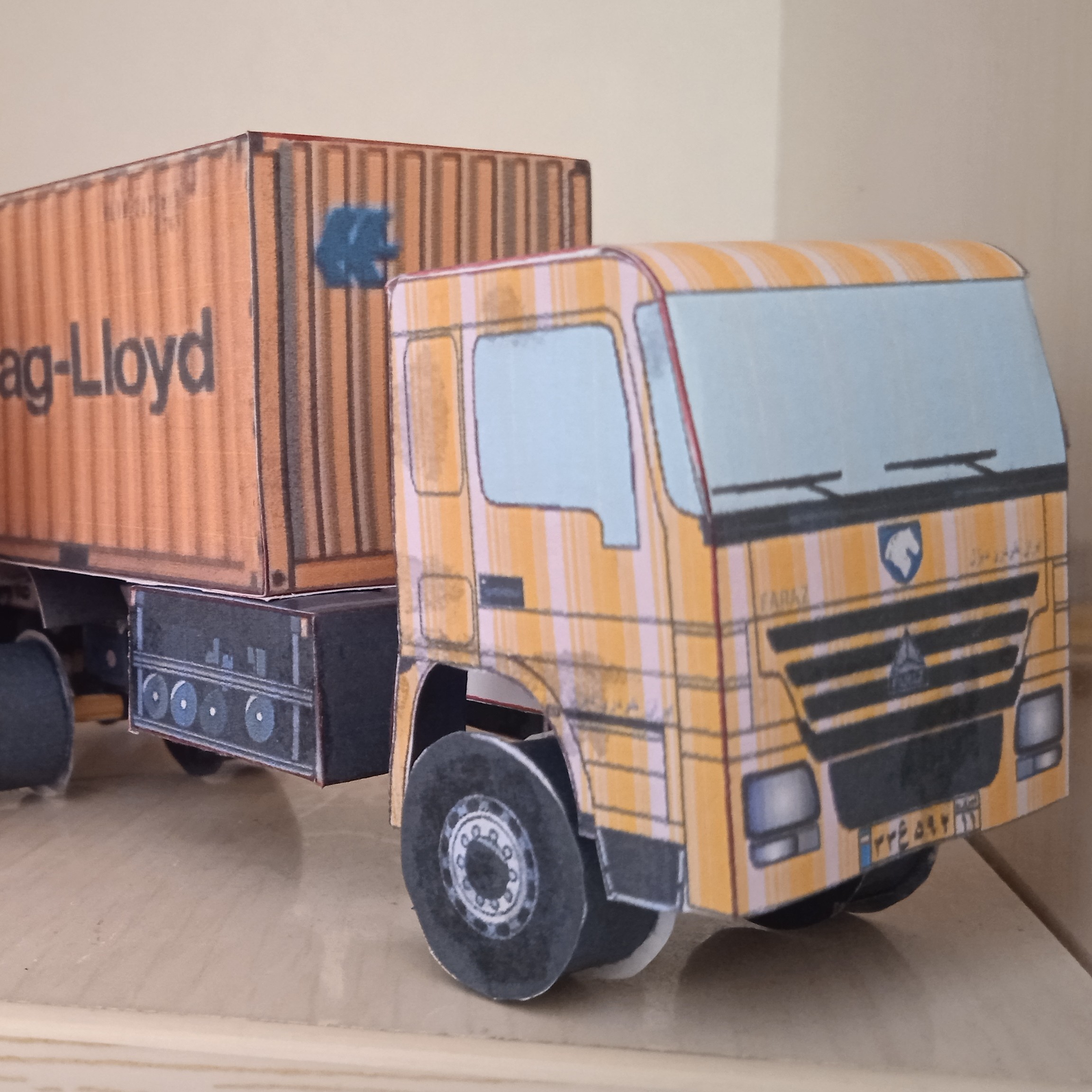 کیت ساخت ماکت کامیون کشنده فراز 