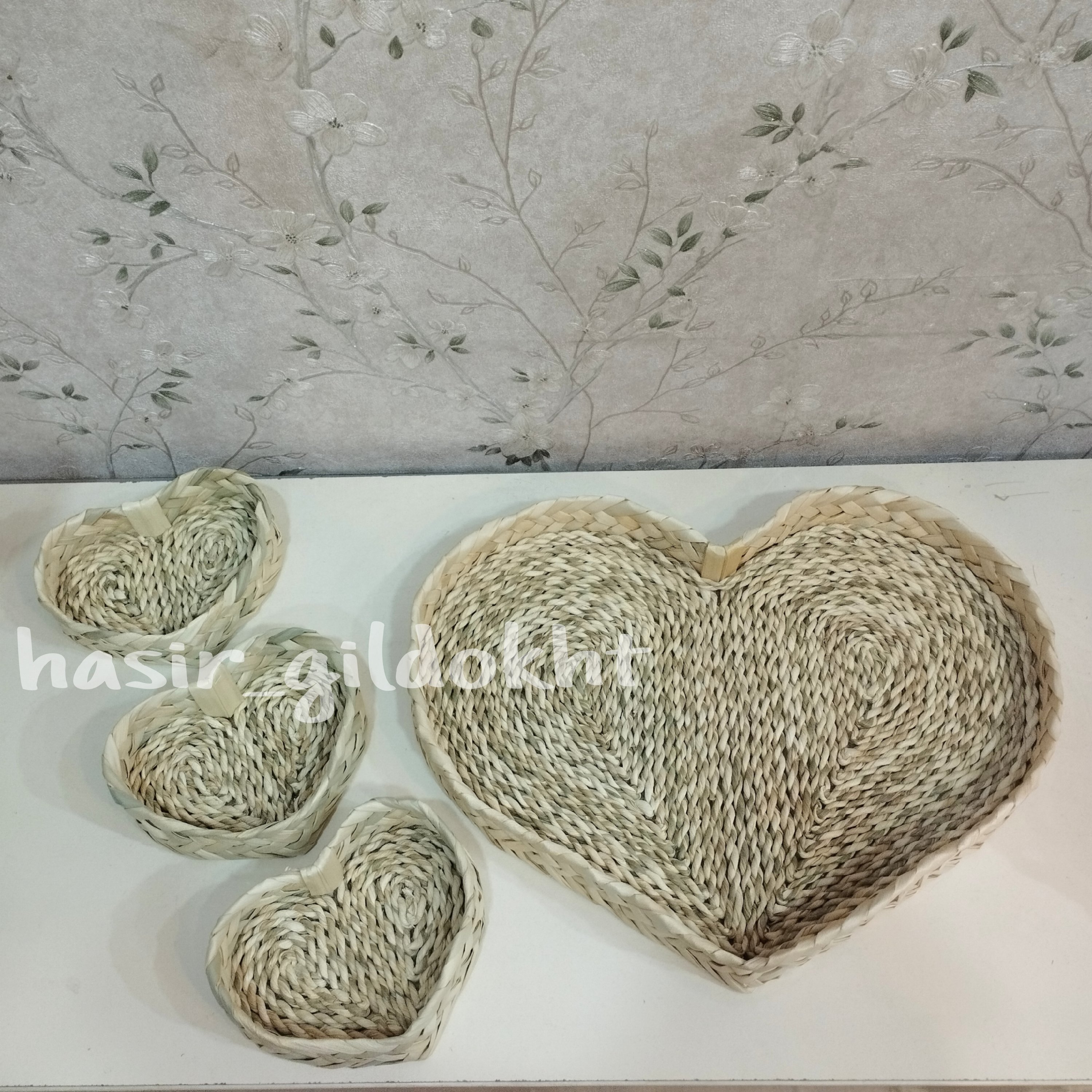 سینی حصیری قلب 4تکه پسکرایه