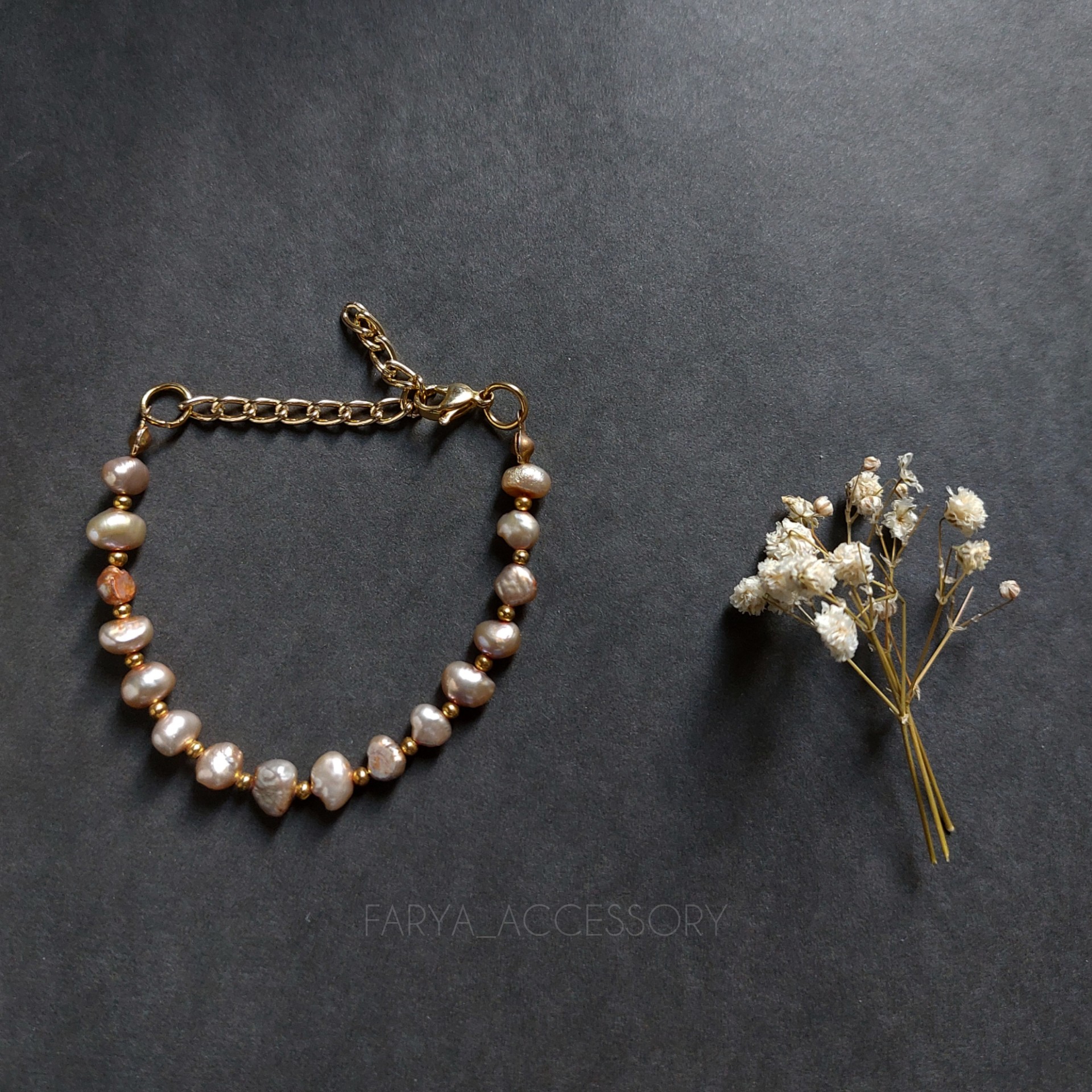 دستبند مروارید اصل