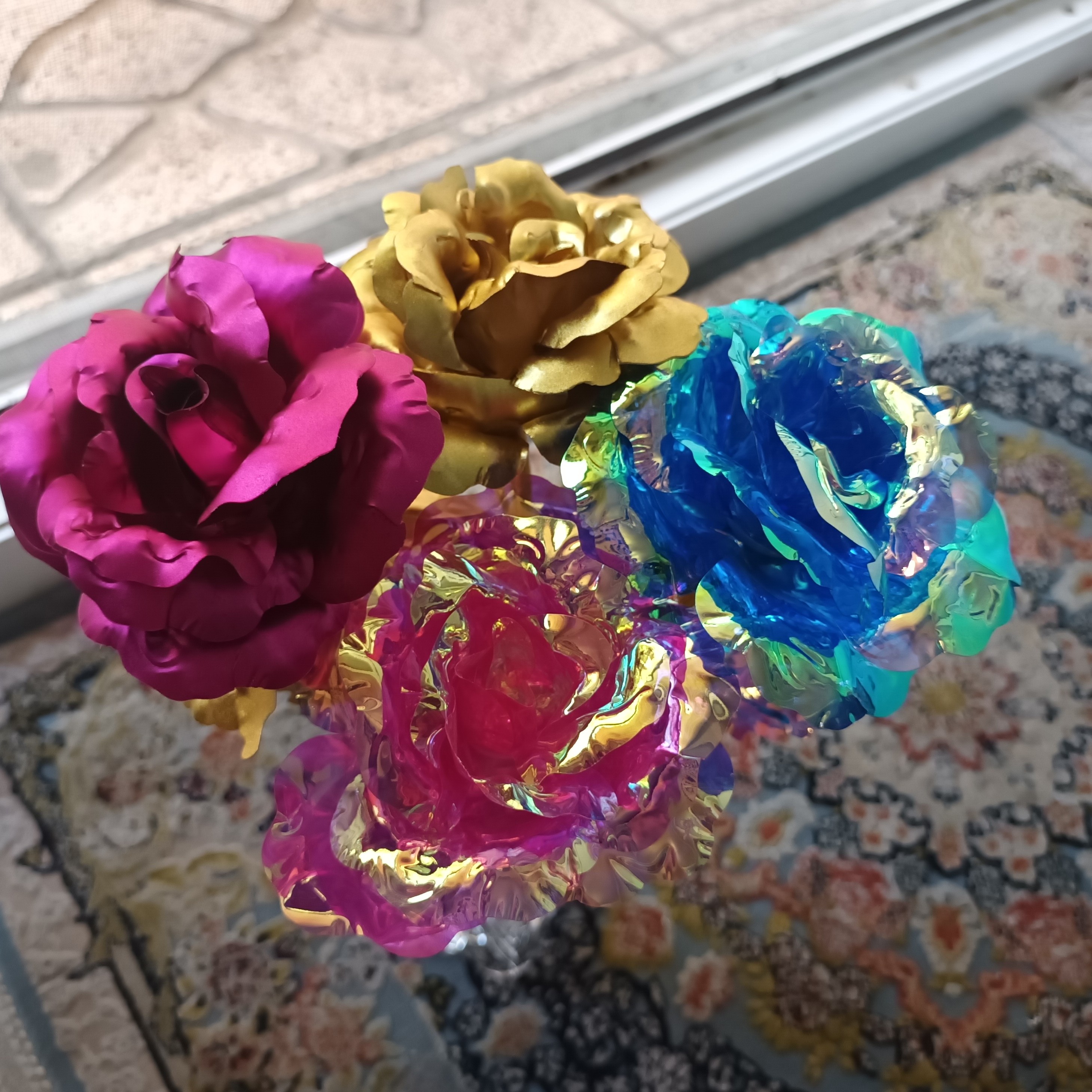 گل رز طلایی تک شاخه 